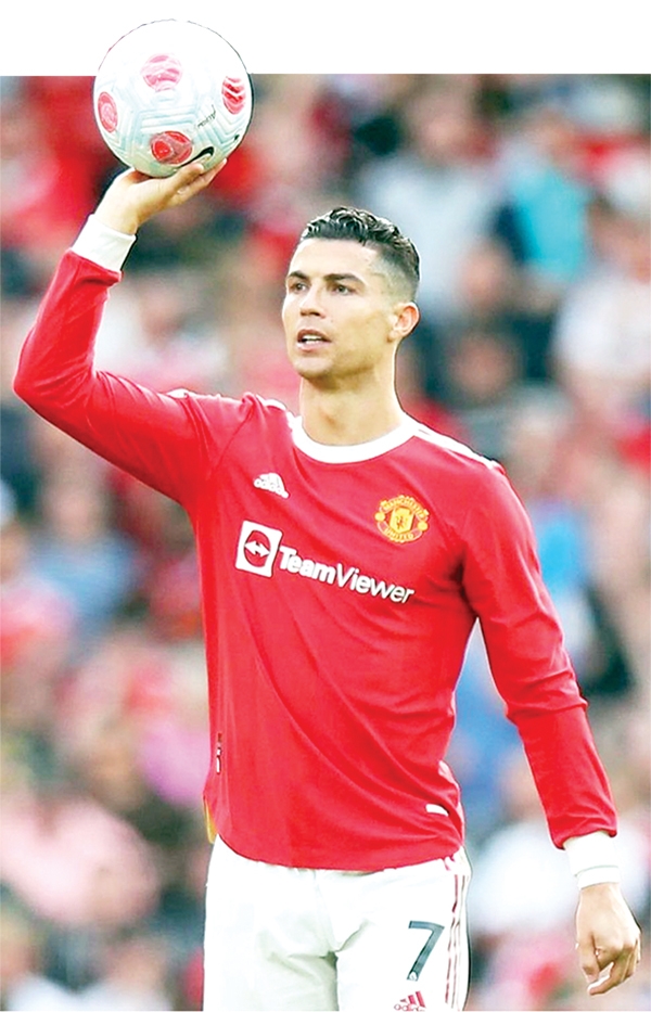 Cristiano Ronaldo - cánh én đơn độc ở Man Utd