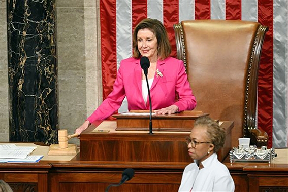 Chủ tịch Hạ viện Mỹ Nancy Pelosi tại phiên họp ở Washington, DC, ngày 3-1-2023. Ảnh: AFP/TTXVN