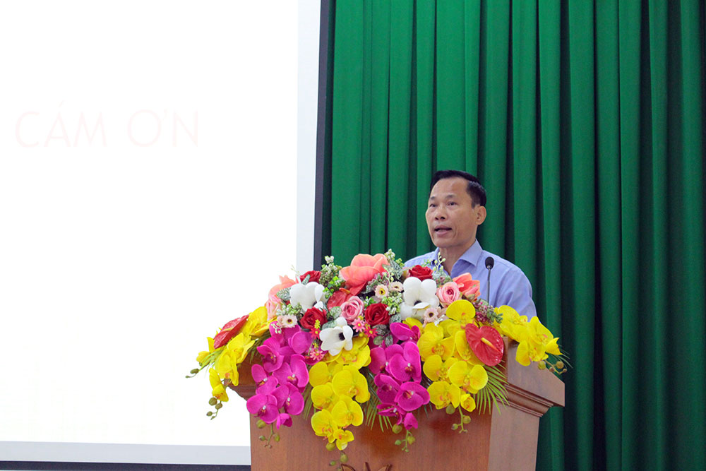Ủy viên Ban TVTU, Trưởng ban Tuyên giáo Tỉnh ủy Phạm Xuân Hà phát biểu tại hội nghị