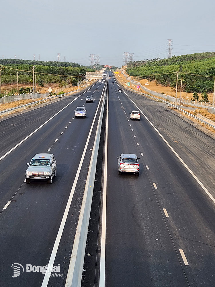 Cao tốc Dầu Giây - Phan Thiết (đoạn qua tỉnh Bình Thuận) thông xe chính thức từ ngày 29-4-2023