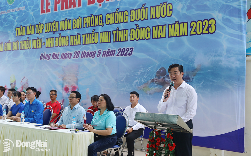 Phó giám đốc Sở VH-TTDL Bùi Thanh Nam phát biểu khai mạc