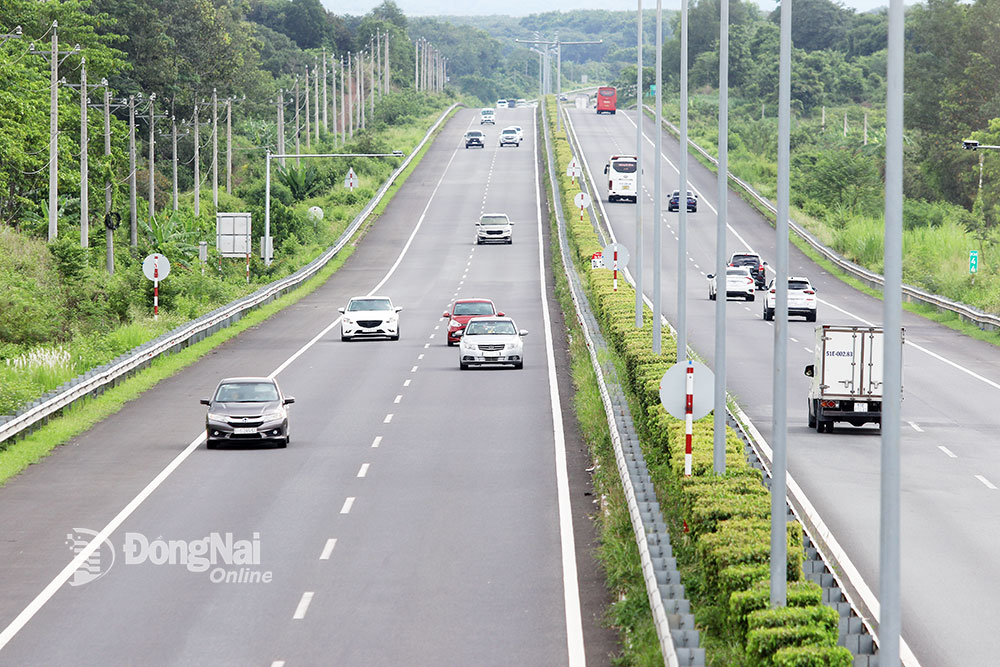 Cao tốc TP.HCM - Long Thành - Dầu Giây hiện đã khai thác vượt so với năng lực thông hành của tuyến