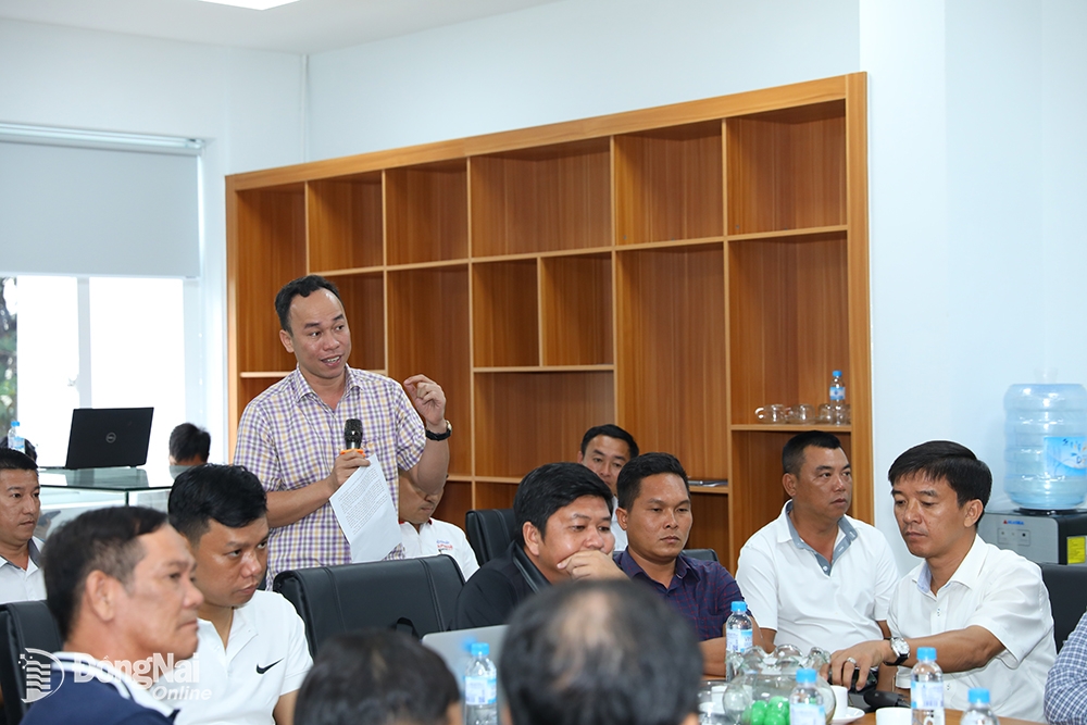 Nhà báo Thiên Vương, Trưởng văn phòng đại diện Báo Nhân Dân tại Đồng Nai đặt câu hỏi về vấn đề công tác tổ chức giải