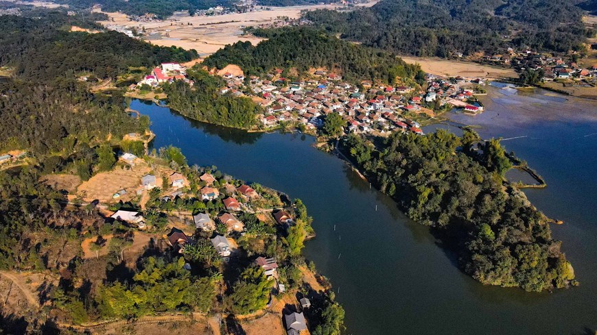 Villages are scattered around Pa Khoang Lake, the largest reservoir in Dien Bien province.

