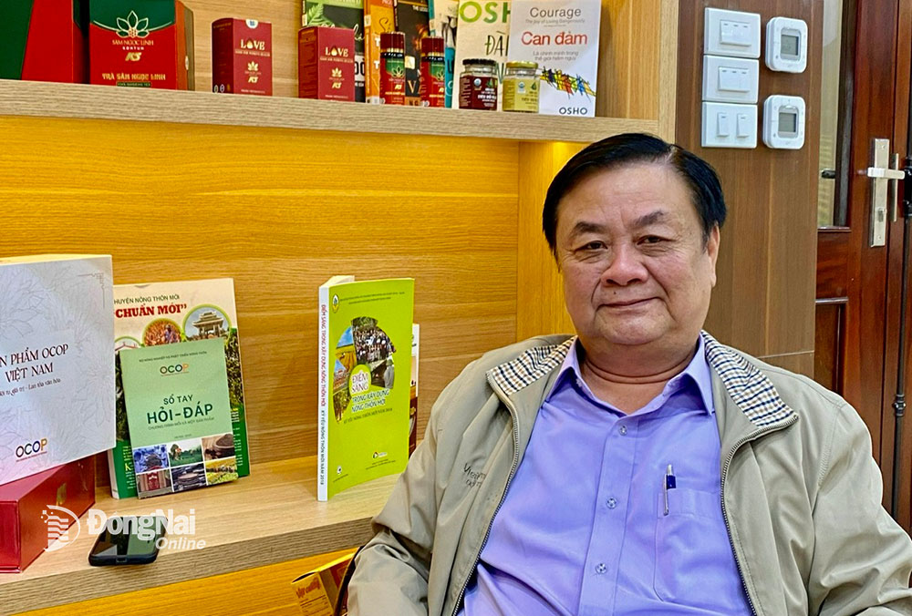 Bộ trưởng Bộ NN-PTNT Lê Minh Hoan khai trương dự án tâm huyết Đọc sách cùng Xích Lô