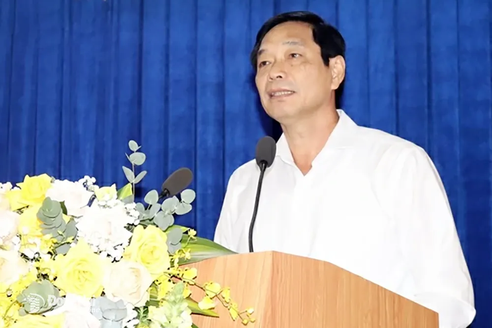 Phó chủ tịch UBND tỉnh Võ Văn Phi phát biểu chỉ đạo tại hội nghị