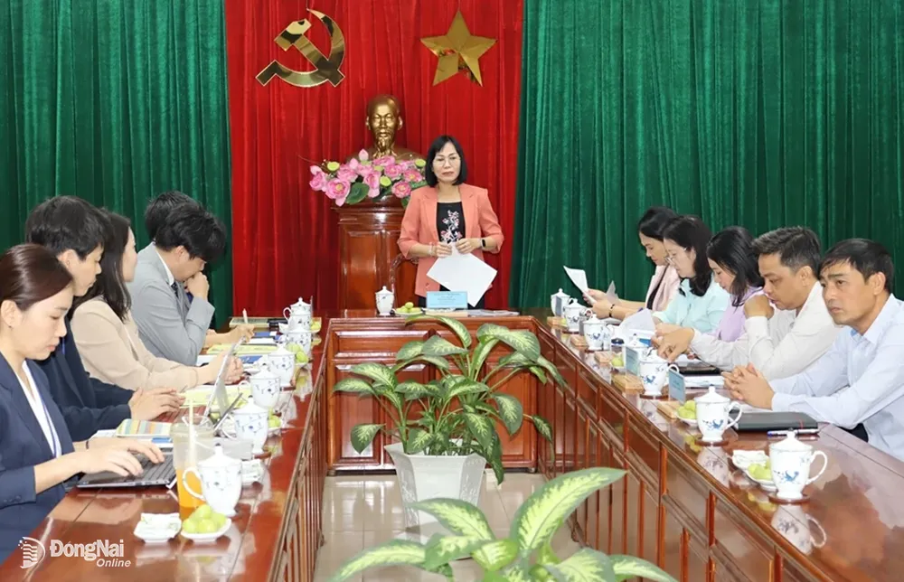 Phó chủ tịch UBND Nguyễn Thị Hoàng phát biểu tại buổi làm việc