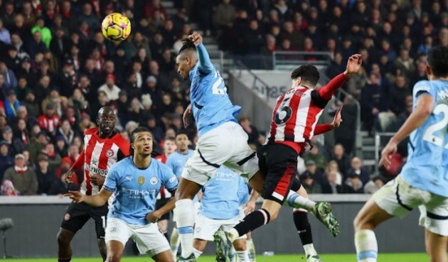 Chelsea lại mất điểm