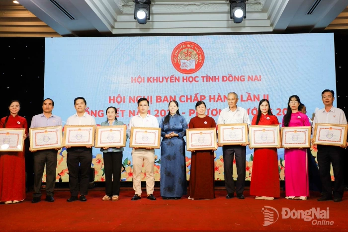 Khen thưởng 156 mô hình học tập tiêu biểu tỉnh Đồng Nai