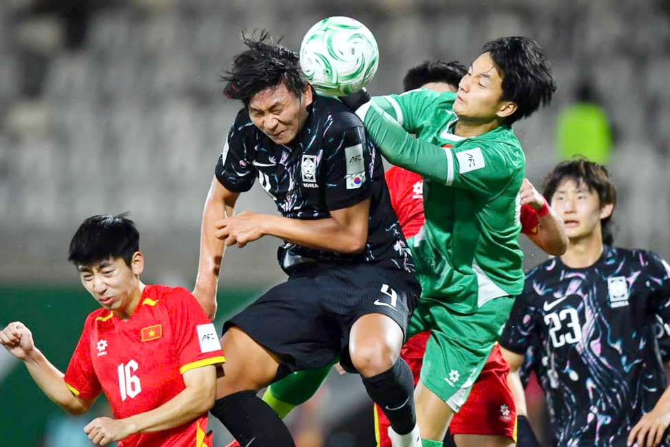 Bằng “tinh thần Việt Nam”, các học trò HLV Kim Sang-sik đã đánh bại U.23 Hàn Quốc. 