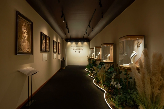 Tranh trầm hương nghệ thuật Mosaic - di sản truyền thống trong ngôn ngữ thiết kế đương đại