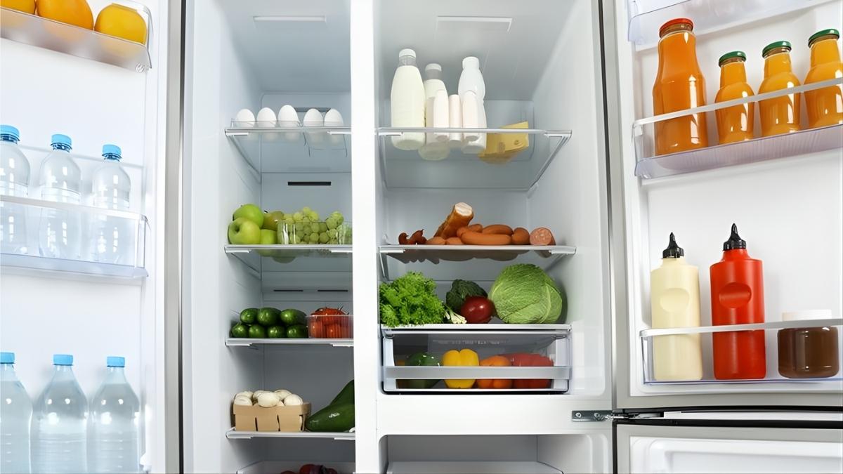 Sắp xếp đồ thông thoáng giúp hơi lạnh lưu thông tốt.