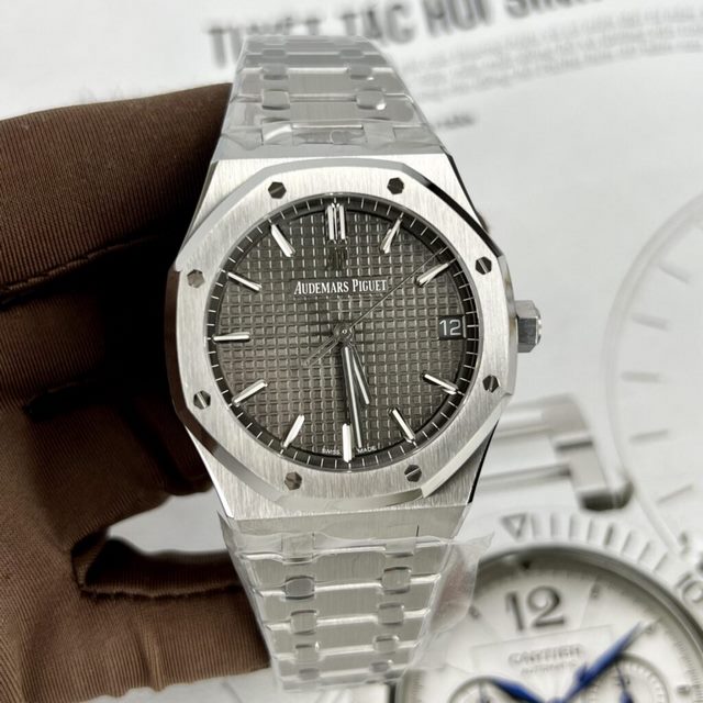 Audemars Piguet Royal Oak 15500ST bản Replica 1:1