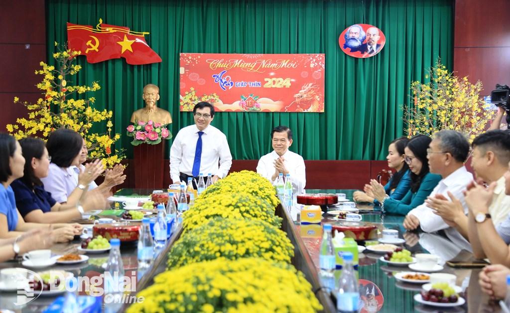 Phó chủ tịch UBND tỉnh Nguyễn Sơn Hùng phát biểu chúc mừng năm mới tập thể người lao động Công ty CP môi trường Sonadezi