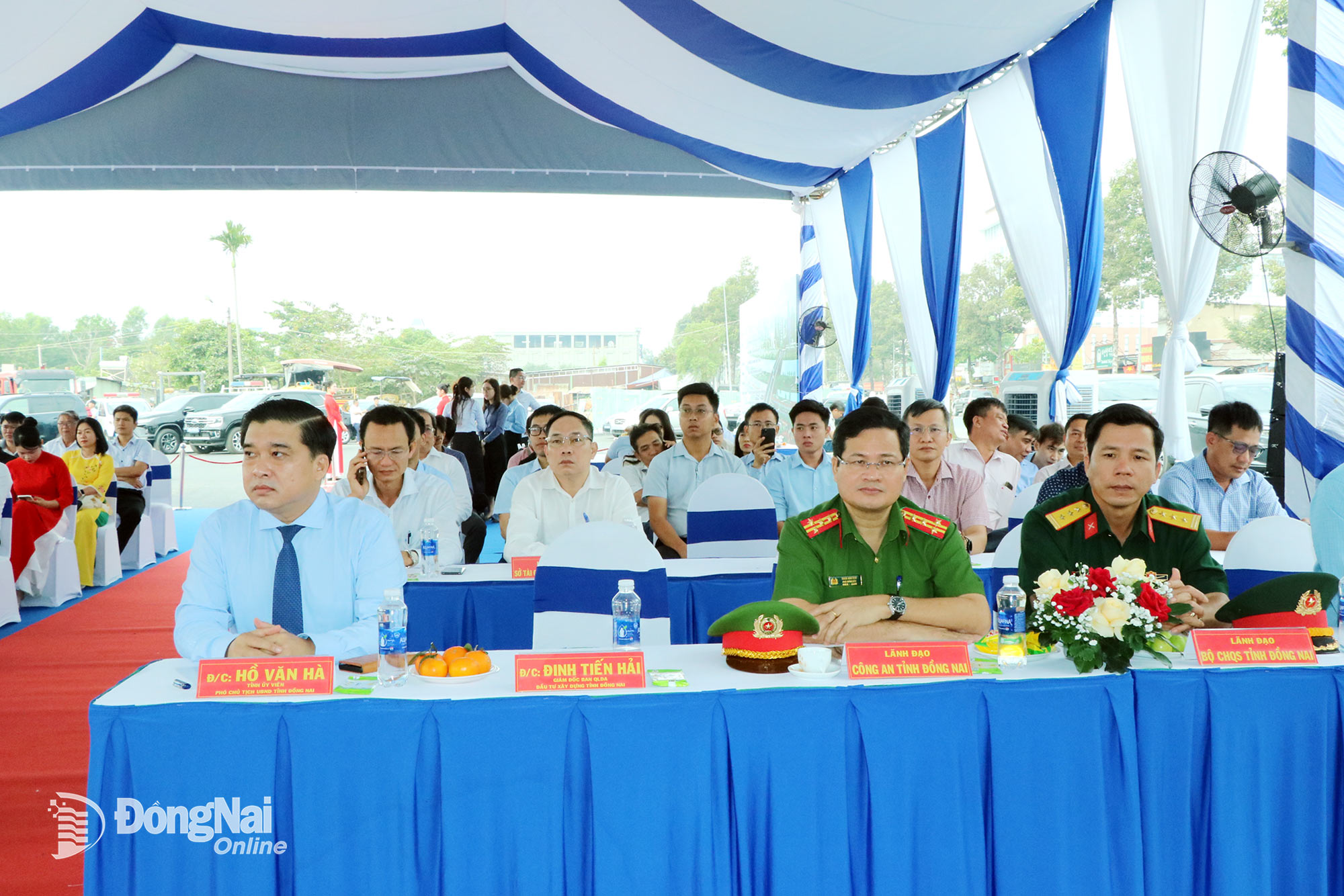 Delegates attend the ceremony. Photo: Vuong The

