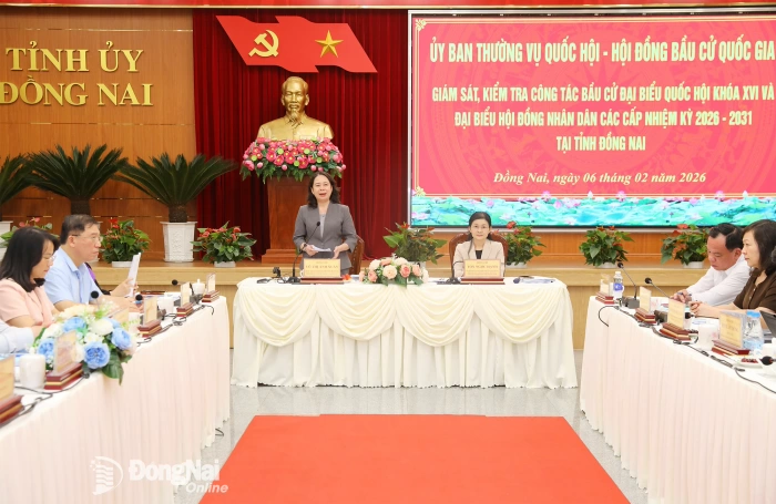 Đồng chí Võ Thị Ánh Xuân giám sát, kiểm tra công tác bầu cử tại Đồng Nai