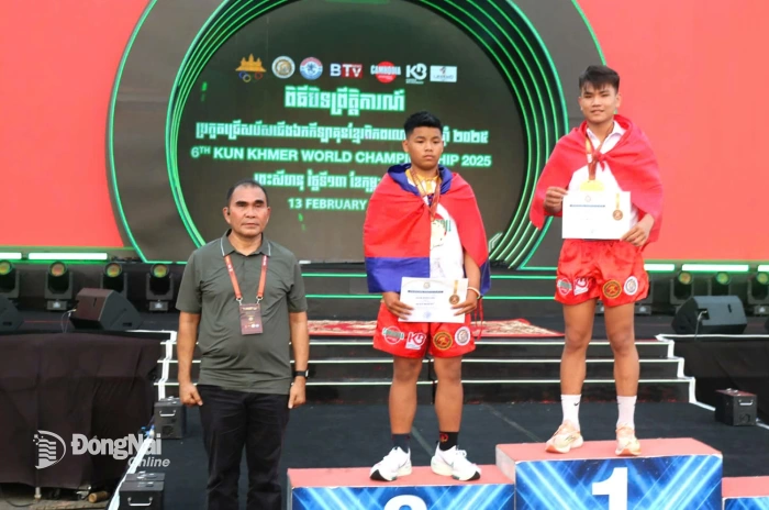 Dong Nai martial artist Hoang Trung Nguyen excellently wins gold medal at the World Kun Khmer Championships