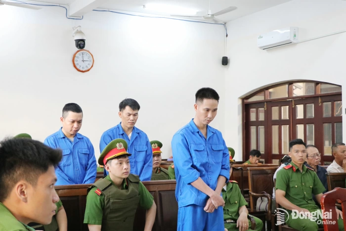 Tử hình bị cáo dùng súng sát hại 3 người tại xã Đak Nhau