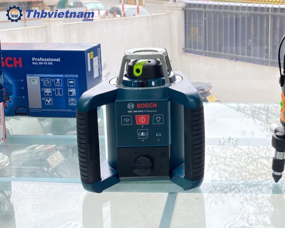 Máy cân bằng tia laser Bosch hỗ trợ công việc lắp trần thạch cao, thi công, thiết kế.