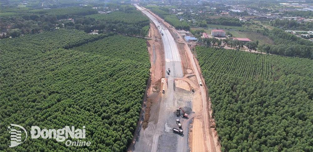 Đồng Nai cần khối lượng lớn đất, đá phục vụ cho các dự án trọng điểm quốc gia. Ảnh tư liệu