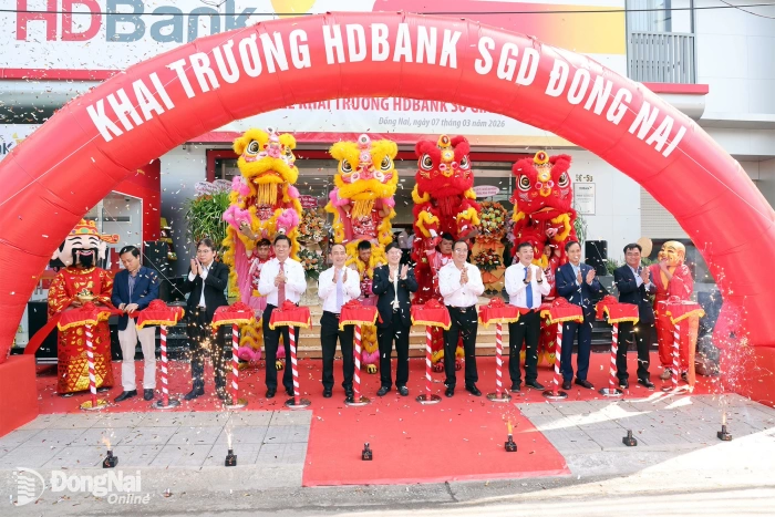 HDBank Dong Nai Transaction Center officially inaugurates new headquarters