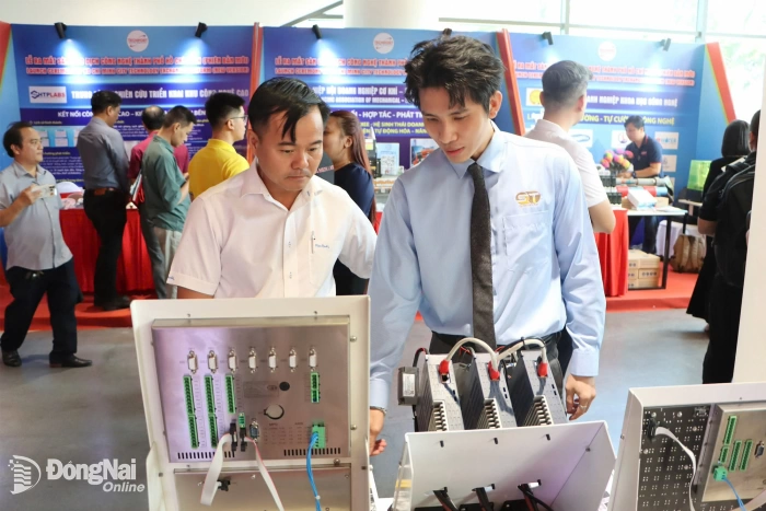 Ra mắt Sàn giao dịch công nghệ Thành phố Hồ Chí Minh phiên bản mới