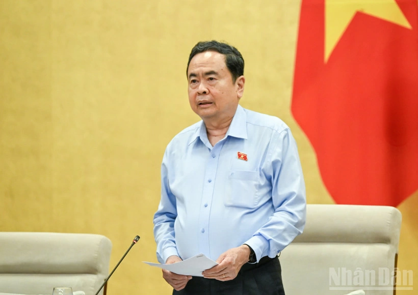 Chủ tịch Quốc hội Trần Thanh Mẫn, Chủ tịch Hội đồng Bầu cử quốc gia phát biểu tại phiên họp. (Ảnh: DUY LINH)