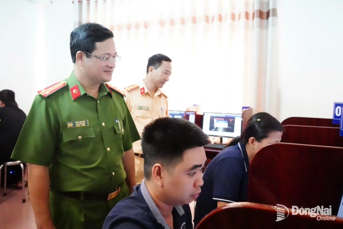 Kiểm tra công tác sát hạch, cấp giấy phép lái xe