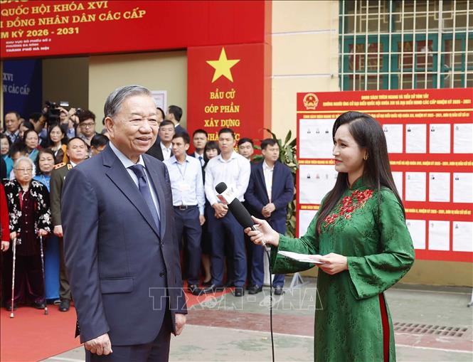 Tổng Bí thư Tô Lâm trả lời phỏng vấn các cơ quan thông tấn, báo chí. Ảnh: Thống Nhất/TTXVN
