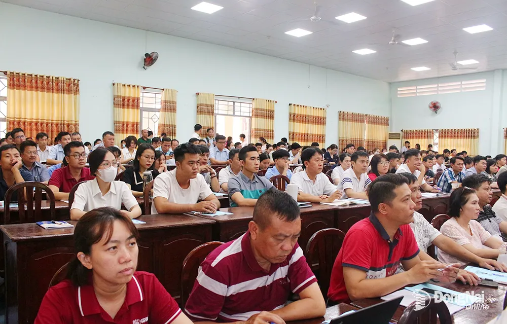 Các học viên tham gia hội nghị huấn luyện công tác An toàn vệ sinh lao động năm 2024. Ảnh: Lan Mai