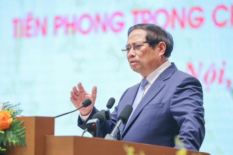 Thủ tướng cũng chỉ đạo một số nhiệm vụ cụ thể với các bộ ngành để tháo gỡ nhiều khó khăn, vướng mắc cụ thể cho các doanh nghiệp - Ảnh: VGP/Nhật Bắc

