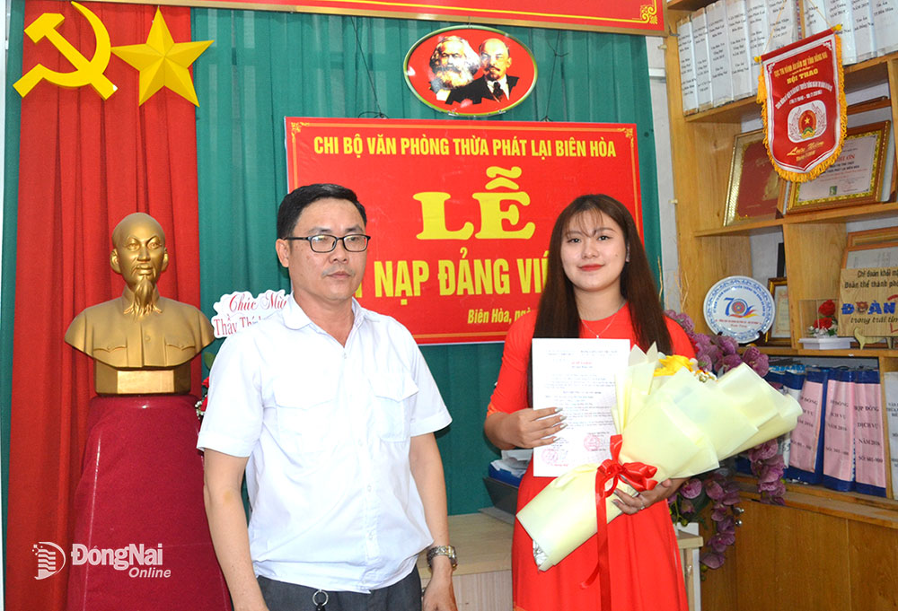 Thực hiện hiệu quả nhiều nhiệm vụ trọng tâm của công tác tổ chức xây dựng Đảng