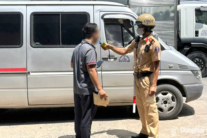 Hiểu sao cho đúng khi bỏ Nghị định 100 về xử phạt vi phạm giao thông?