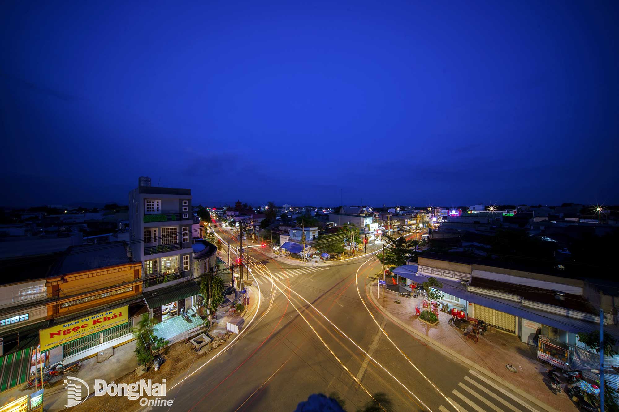 Tan Phu commune center at night. Photo: Tien Khang

