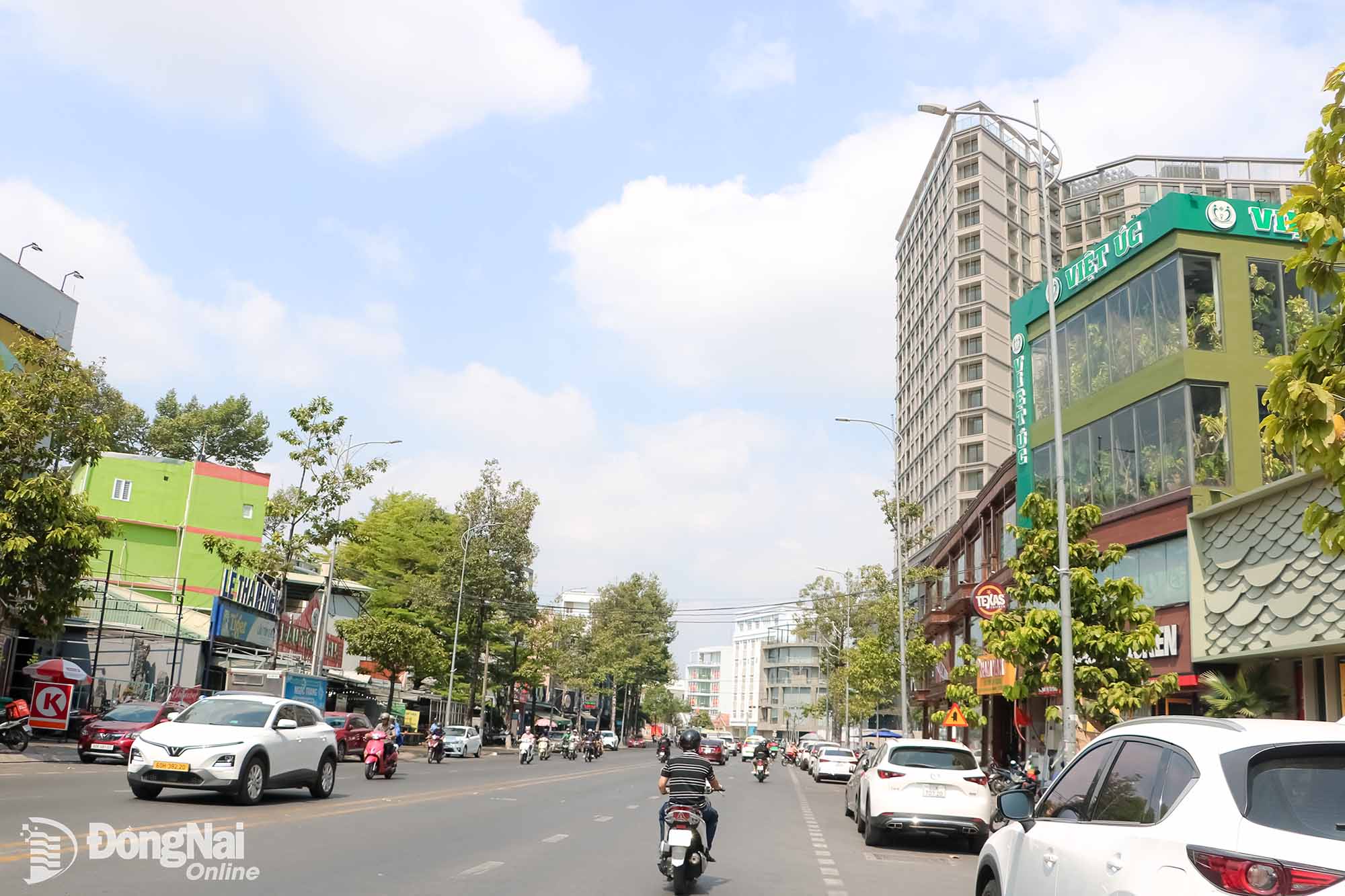 A corner of Tran Bien ward, the central urban area of Dong Nai province. Photo: Pham Tung

