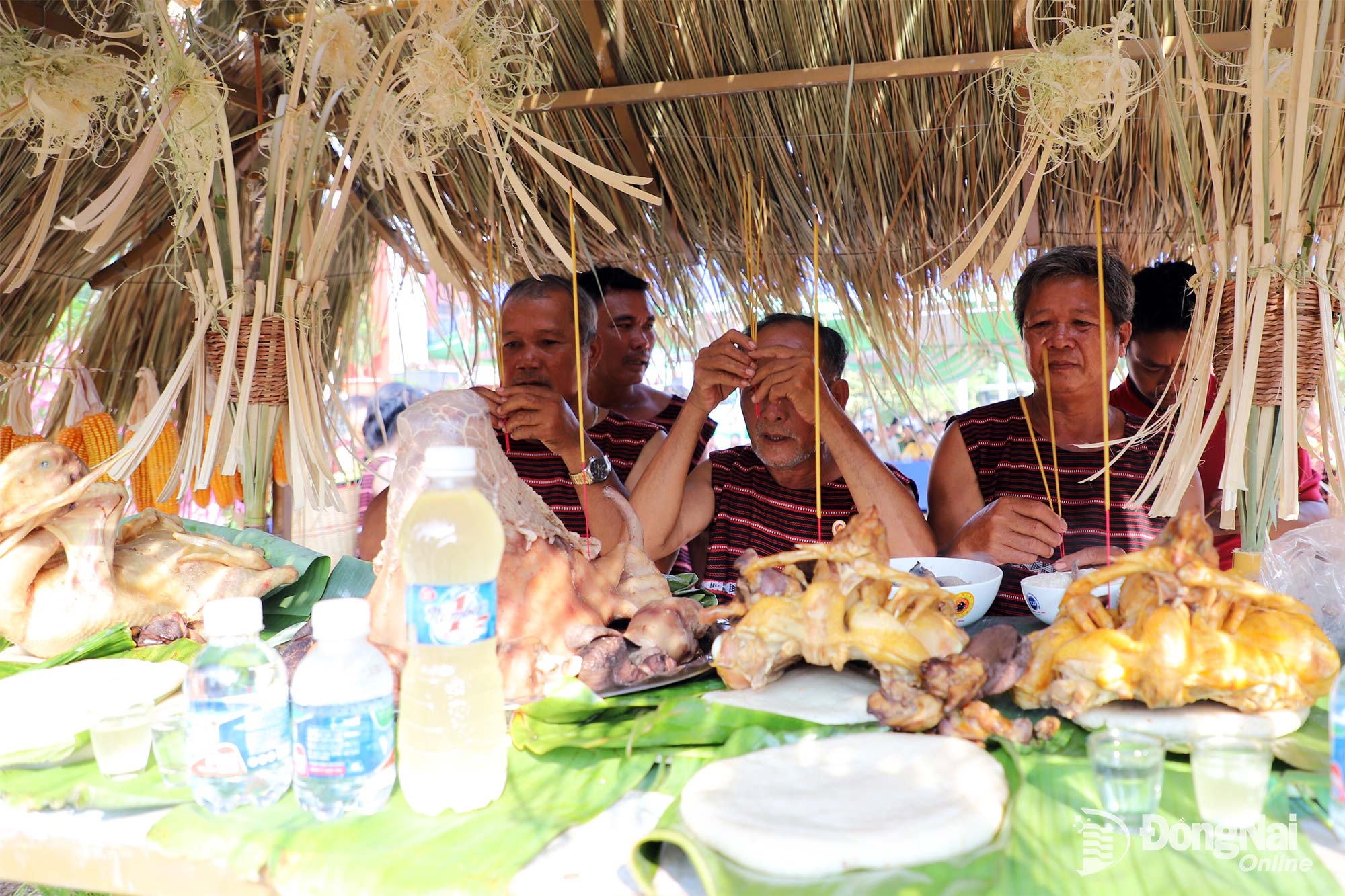 Choro people reenact the Rice Goddess worship ritual during the Sayangva Festival. Photo: My Ny.

