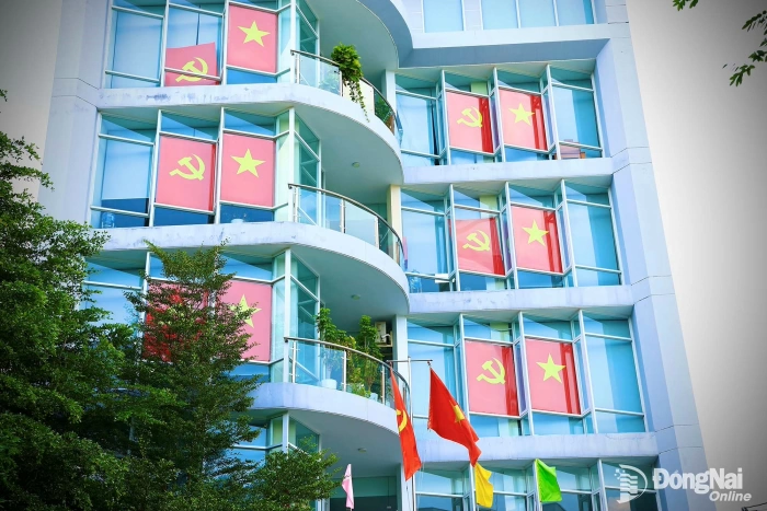 Stepping up propaganda for political campaign celebrating establishment of Dong Nai City