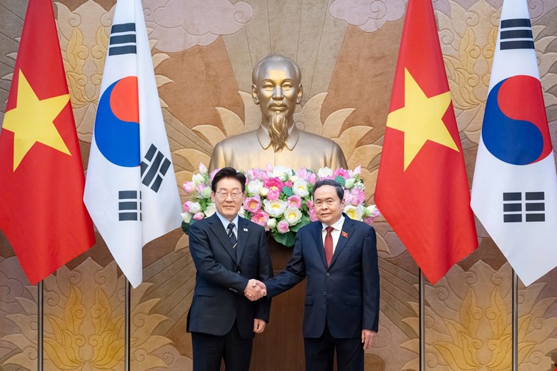 Chủ tịch Quốc hội Trần Thanh Mẫn hội kiến Tổng thống Hàn Quốc Lee Jae Myung

