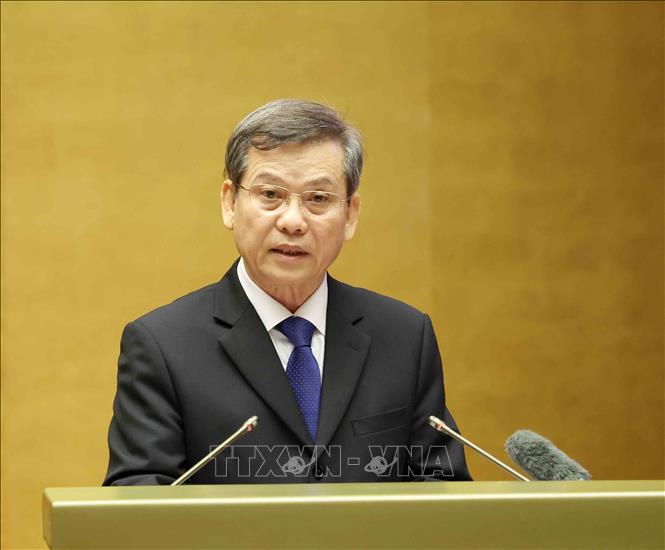 Đồng chí Lê Minh Trí, Uỷ viên Bộ Chính trị, Bí thư Trung ương Đảng, Trưởng Ban Nội chính Trung ương giới thiệu chuyên đề “Nghị quyết về tiếp tục tăng cường sự lãnh đạo của Đảng đối với công tác phòng, chống tham nhũng, lãng phí, tiêu cực trong giai đoạn mới”. Ảnh: Phương Hoa/TTXVN
