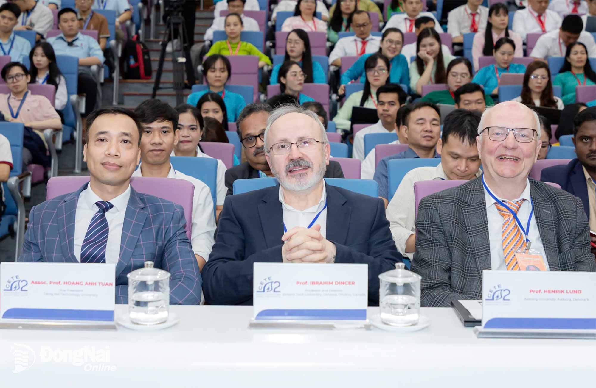 International speakers attend the conference. Photo: Cong Nghia

