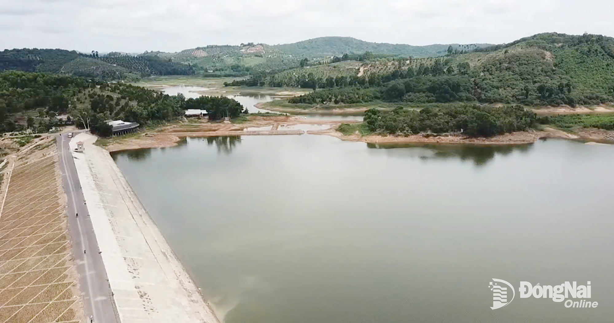 Da Ton Lake – a highlight of eco-tourism development in Phu Lam Commune

