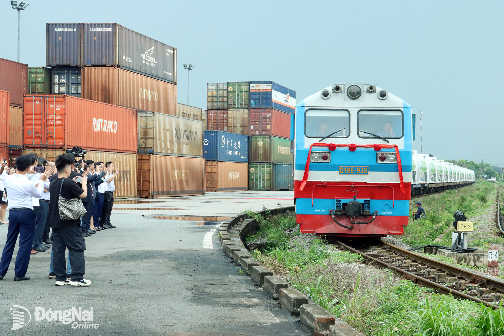 Trang Bom Railway Station - an important station for freight transportation by rail. Photo: Vuong The

