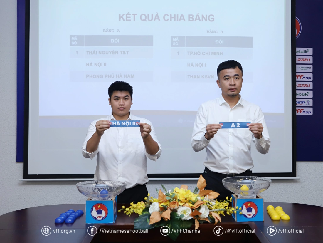 Bốc thăm thi đấu. Ảnh: VFF