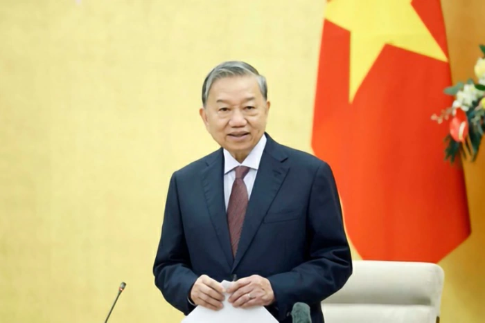 [Infographic] Tiểu sử tóm tắt của Tổng Bí thư, Chủ tịch nước Tô Lâm