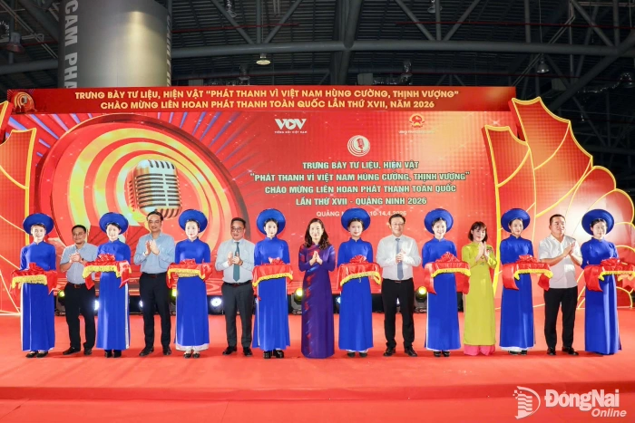 Khai mạc triển lãm 'Phát thanh vì Việt Nam hùng cường, thịnh vượng'