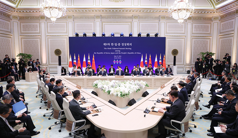 Trung Quốc, Hàn Quốc và Nhật Bản kêu gọi mở rộng hợp tác