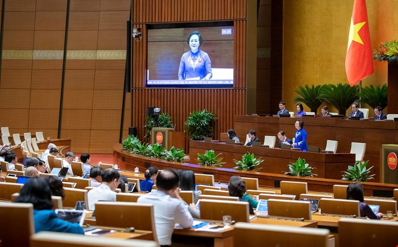 Quốc hội thảo luận về Dự án Luật Tổ chức chính quyền địa phương (sửa đổi).