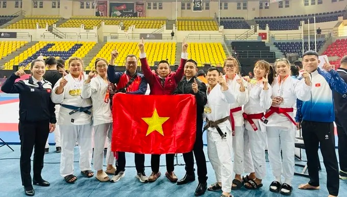 Đội tuyển Jujitsu Việt Nam đạt 7 huy chương vàng trong các nội dung đã thi đấu tại giải châu Á. Ảnh: SGGP