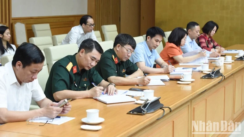 Các đại biểu tham dự cuộc họp. Ảnh: TRẦN HẢI