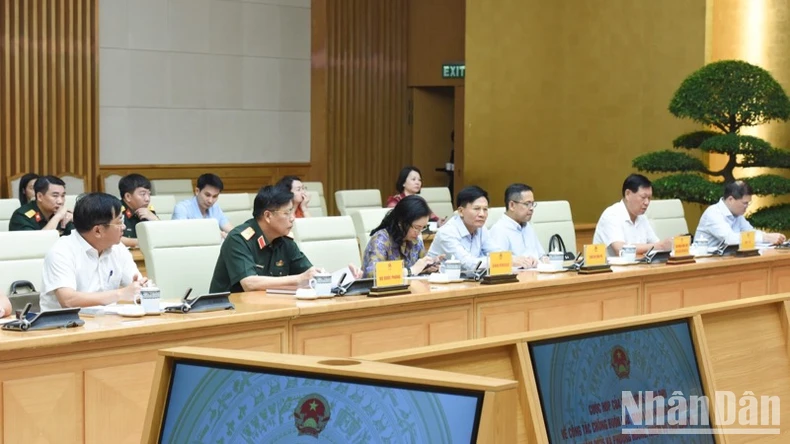 Các đại biểu tham dự cuộc họp. Ảnh: TRẦN HẢI